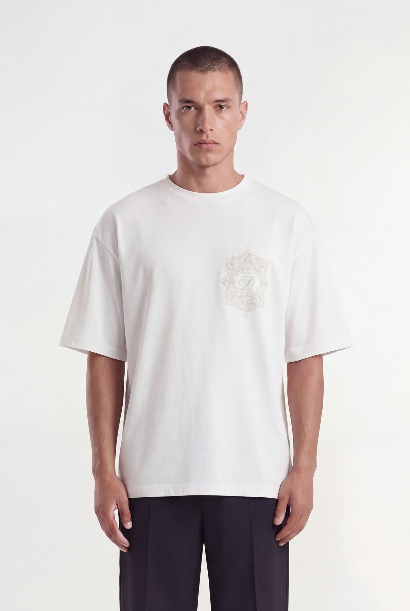 DON’T WASTE CULTURE Umeka T-shirt Off-White