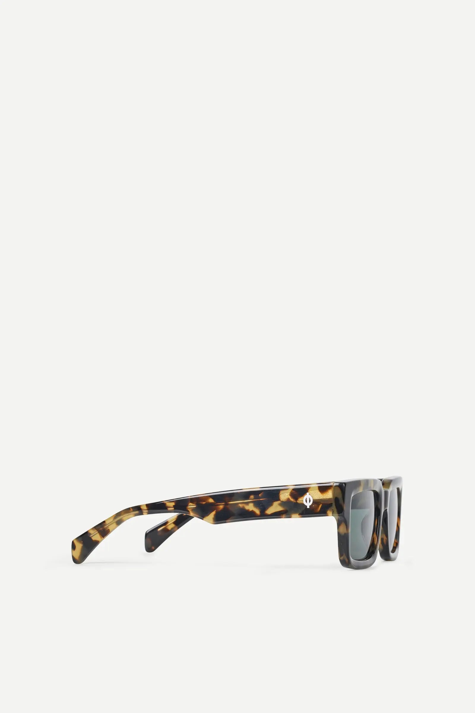 SAMSOE SAMSOE SAJESSIE SUNGLASSES 15594 Yellow Tortoise