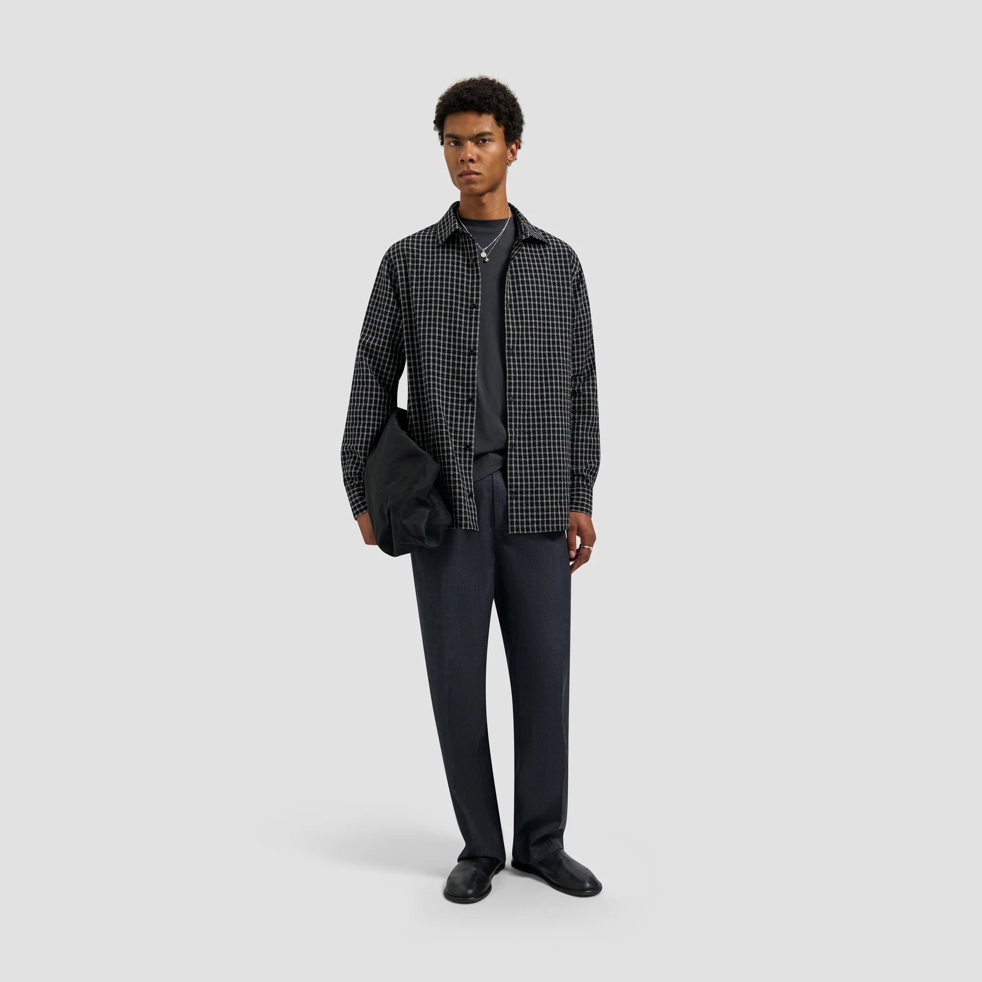 Olaf CHECKED SEERSUCKER LS SHIRT - BLACK