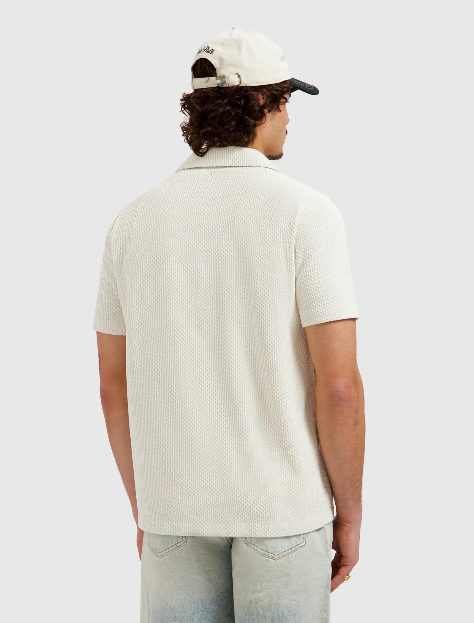PURE PATH HONEYCOMB SHORTSLEEVE SHIRT Ecru