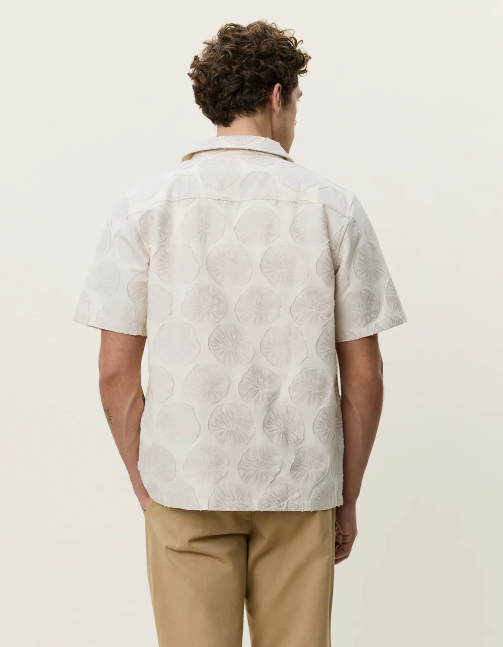 LES DEUX Dahlia Jacquard SS Shirt Light Sand