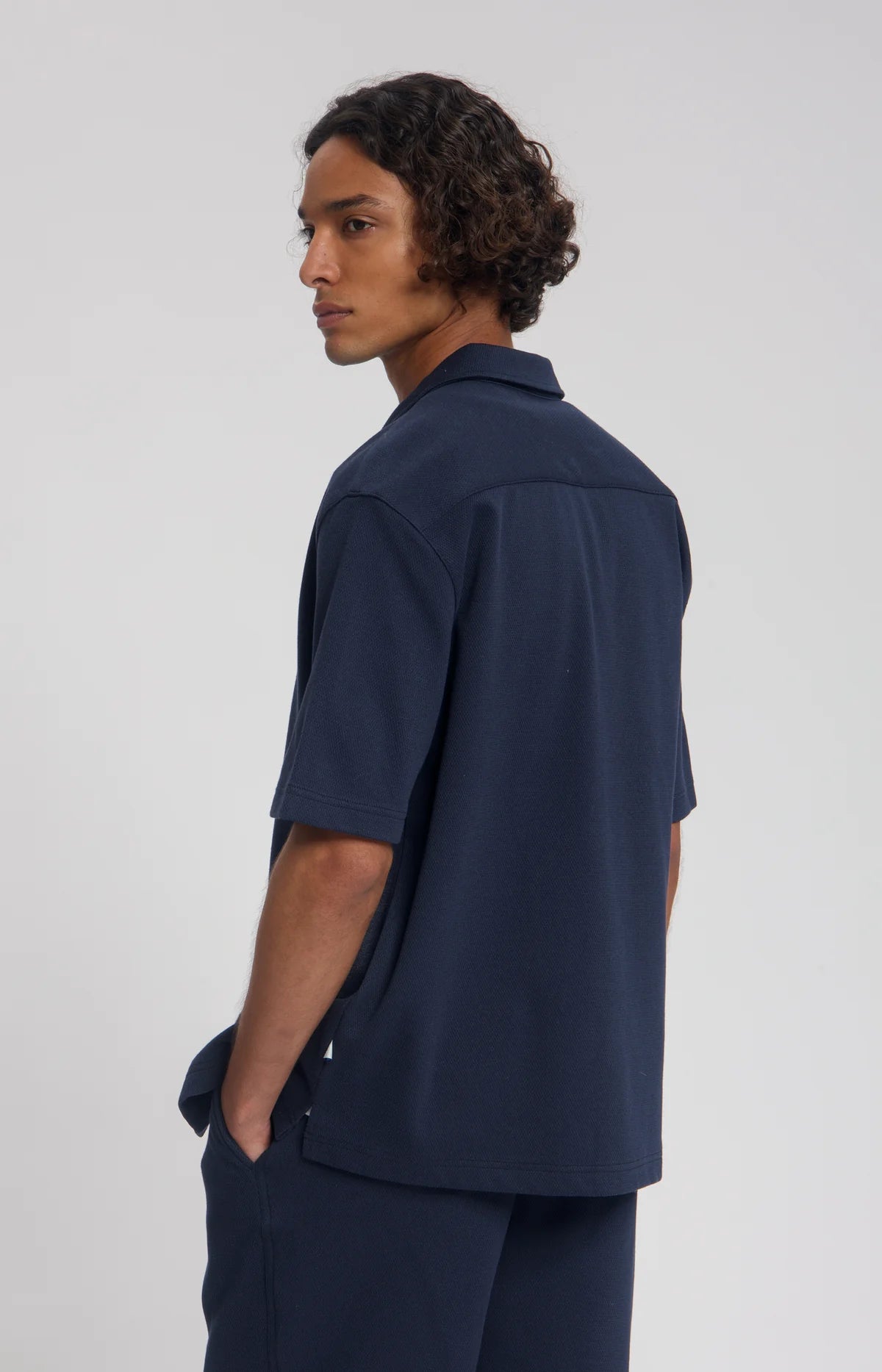 LAW OF THE SEA BERMUDA STRUCTURED SHIRT Sky Captain