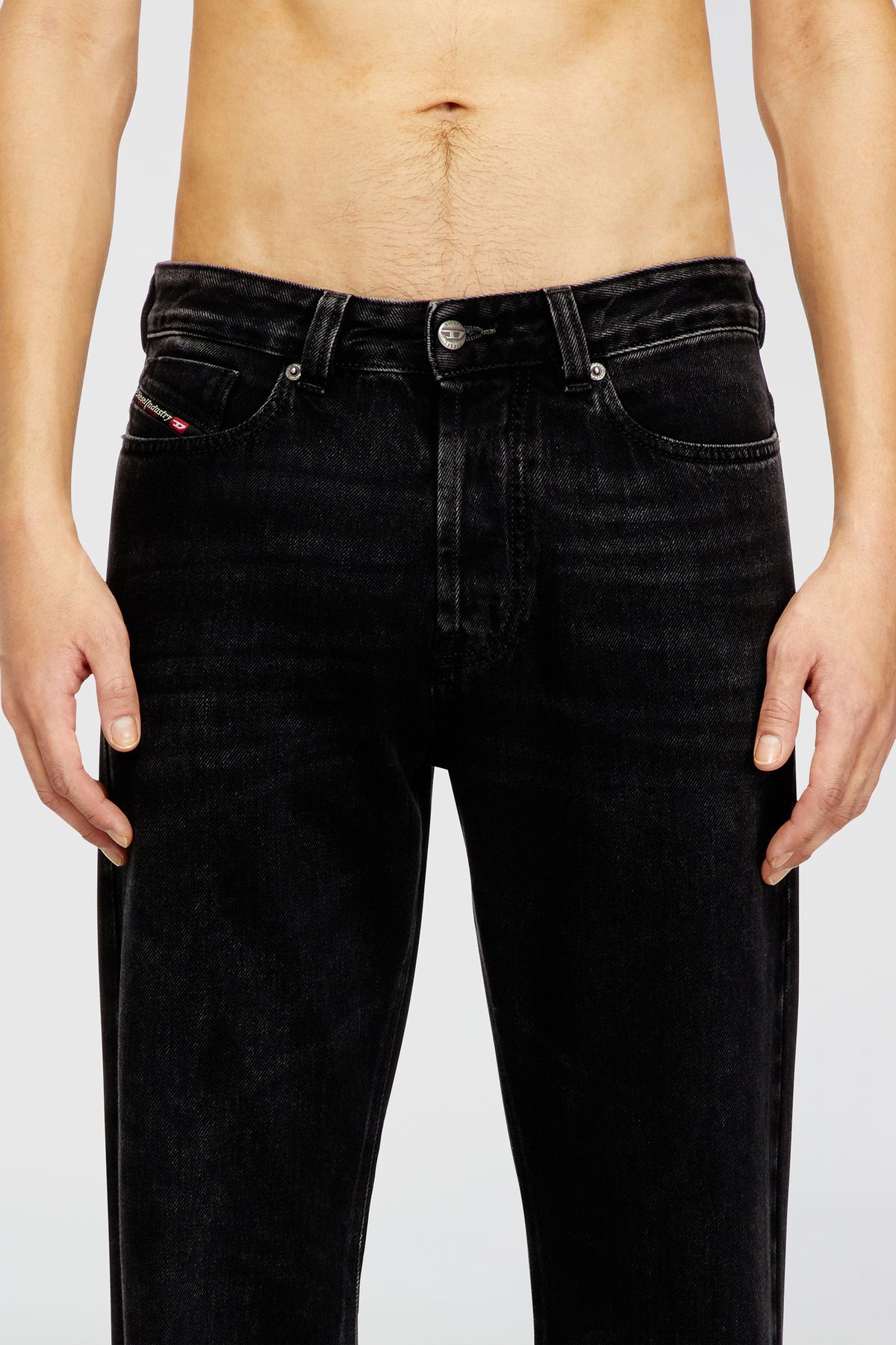 DIESEL RELAXED JEANS REGULAR WAIST 1980 D-EEPER | BLACK