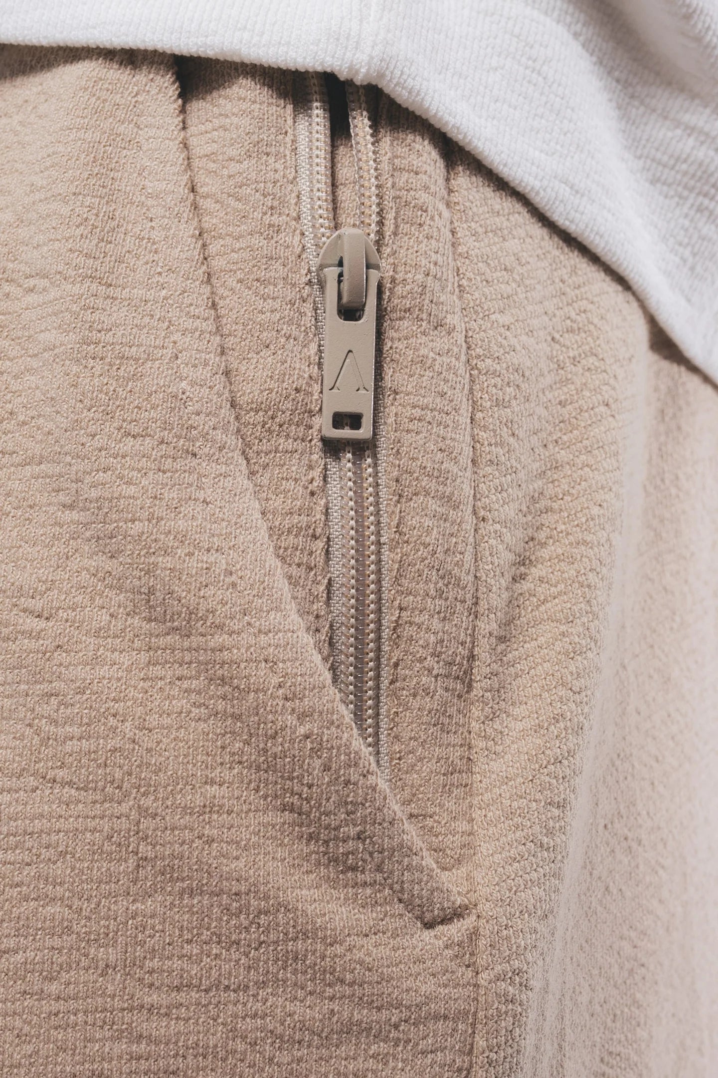 AEDEN JIMMY SHORTS | SAND