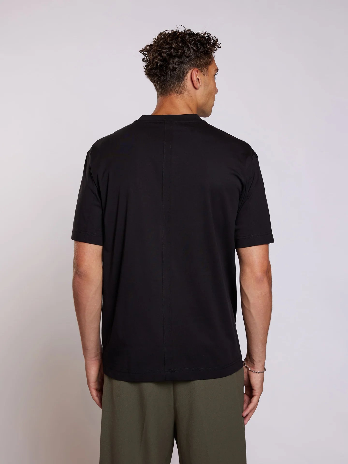FOREO TEE | DEEP BLACK