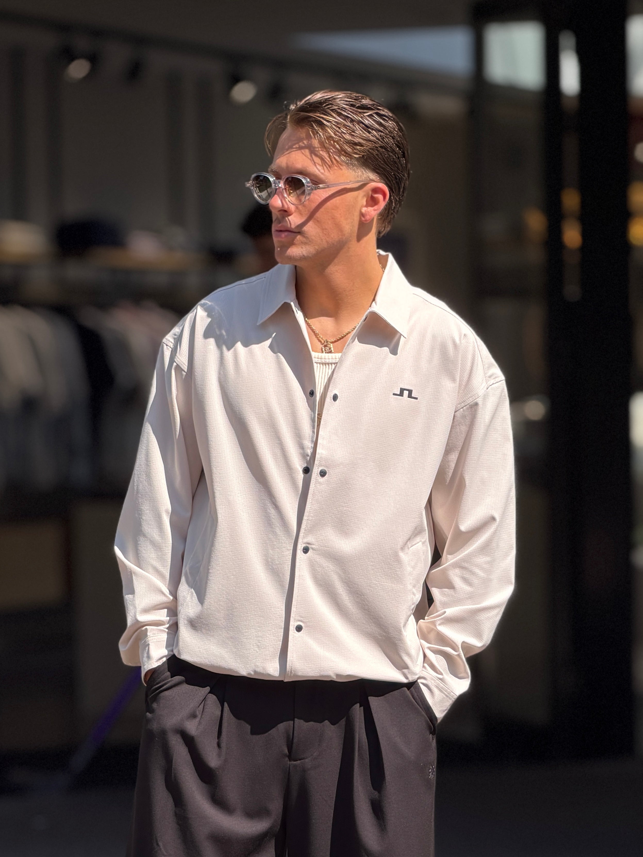 J.LINDEBERG DEX COACH OVERSHIRT Moonbeam