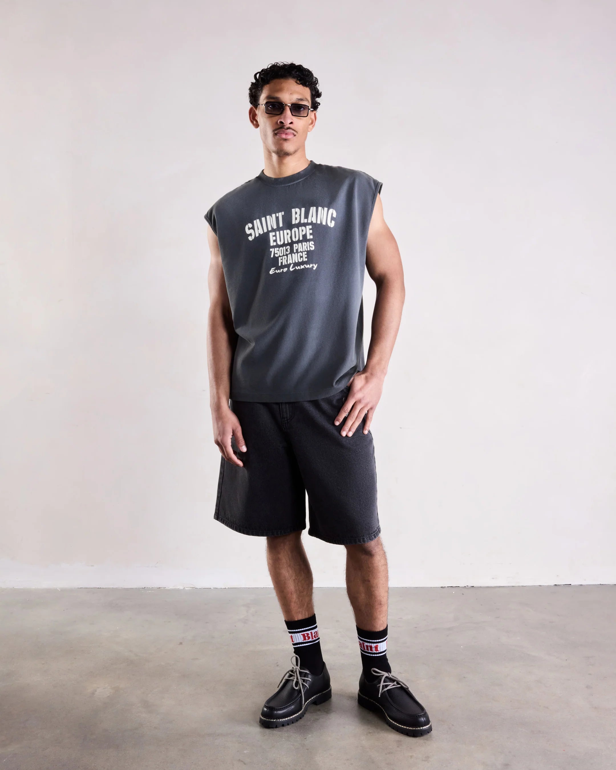 SAINT BLANC OVAL LOGO DENIM SHORT