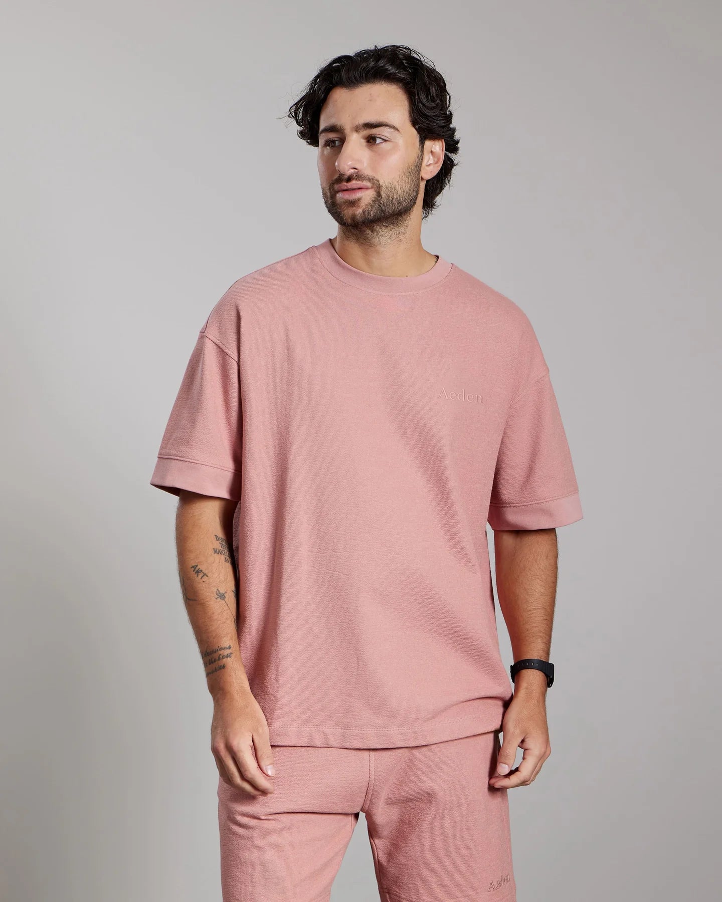 AEDEN JORDAN TEE | ASH ROSE