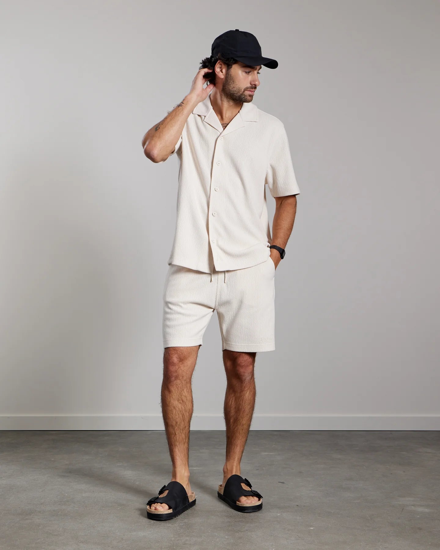AEDEN VITO SHORTS | OFF WHITE