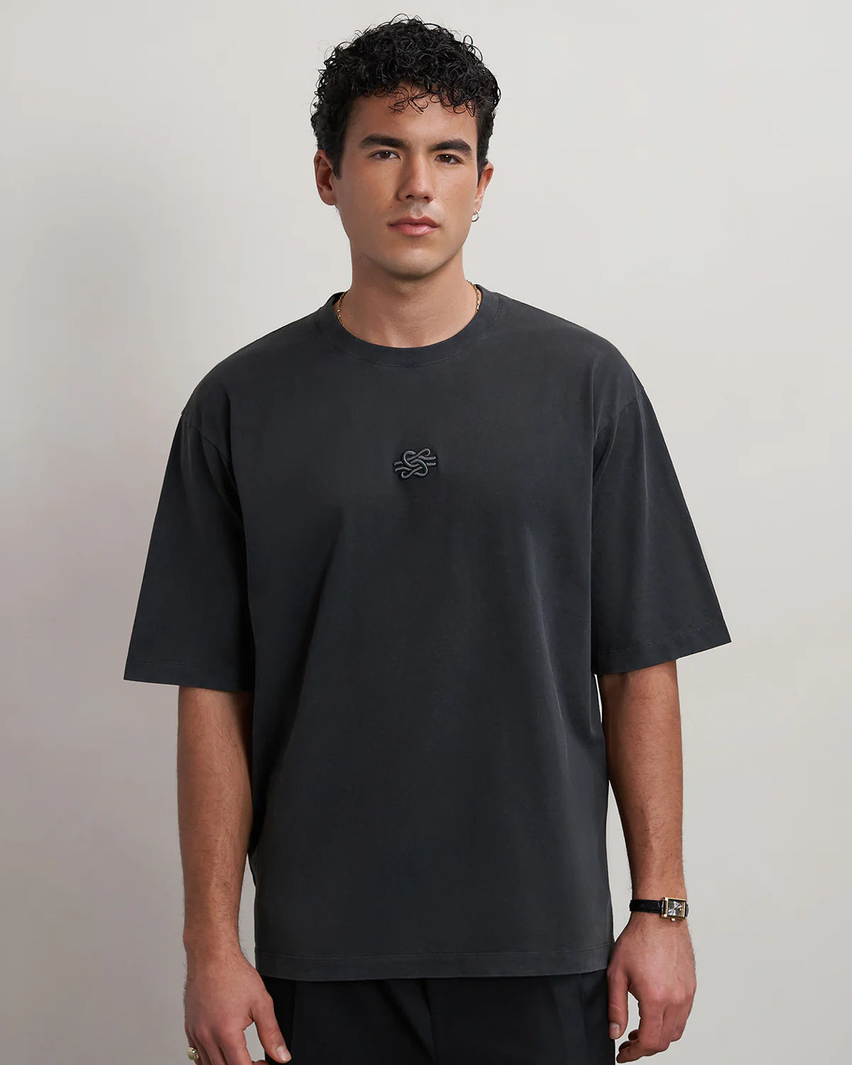 FILLING PIECES T-SHIRTBOXY EMBROIDERED Vintage black