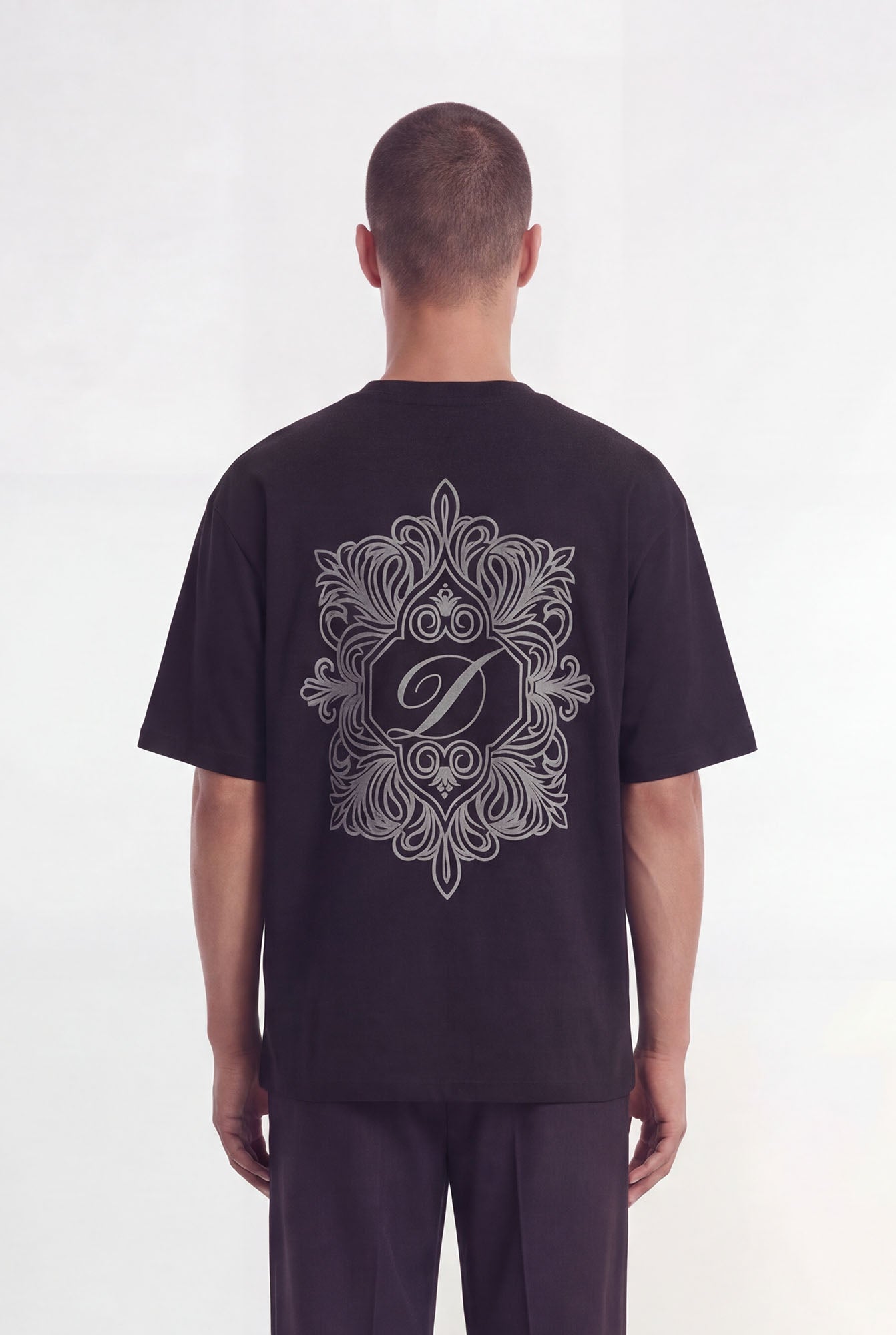 DON’T WASTE CULTURE Umeka T-shirt Black