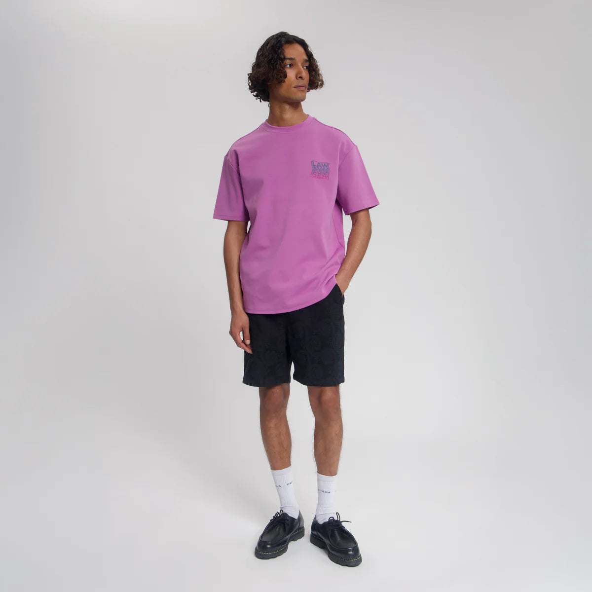 LAW OF THE SEA DISPLACE ARTWORK T-SHIRT Mulberry