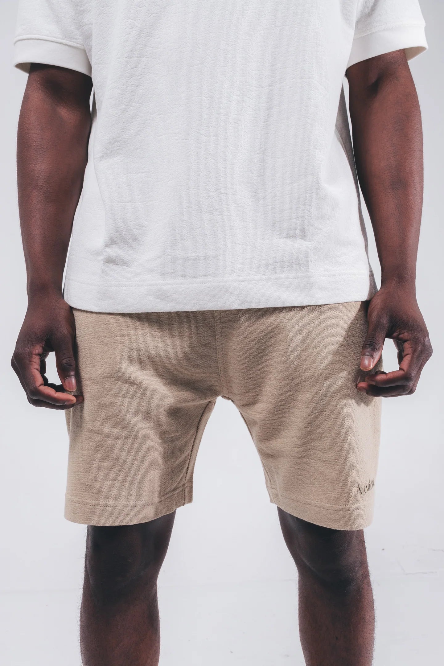 AEDEN JIMMY SHORTS | SAND