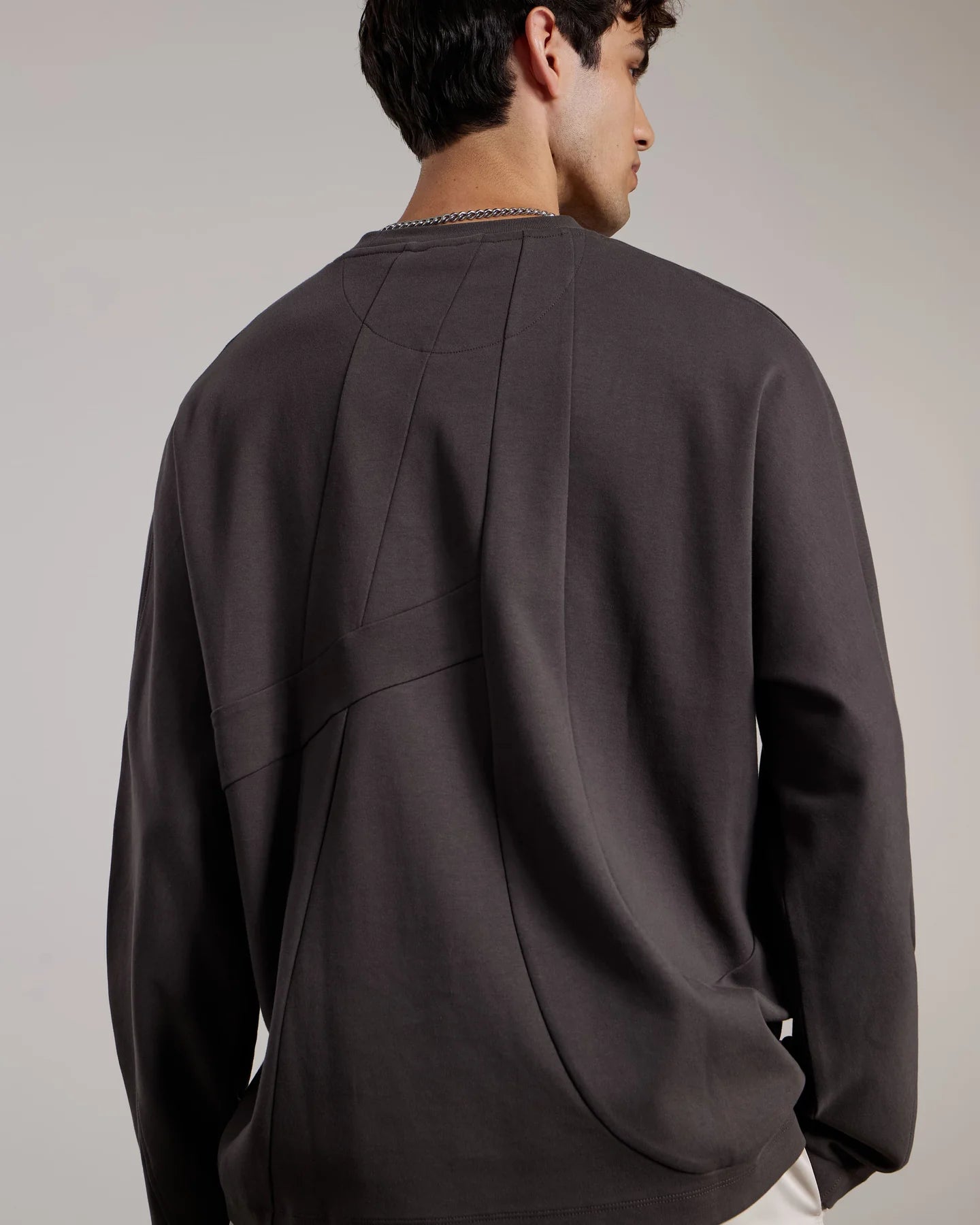 AEDEN SOLON LONG-SLEEVE TEE | RAVEN