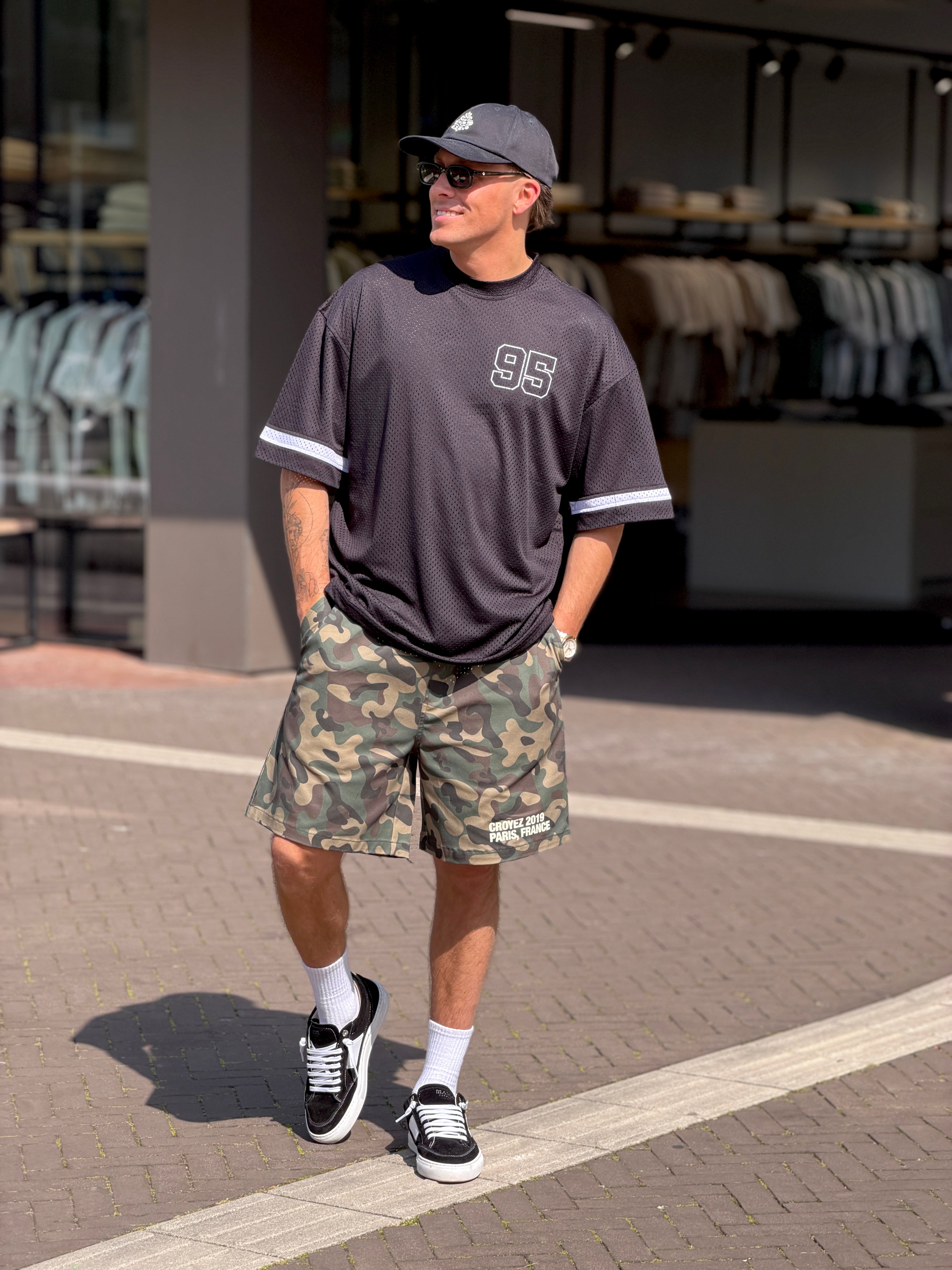 Croyez Relaxed Camo Shorts