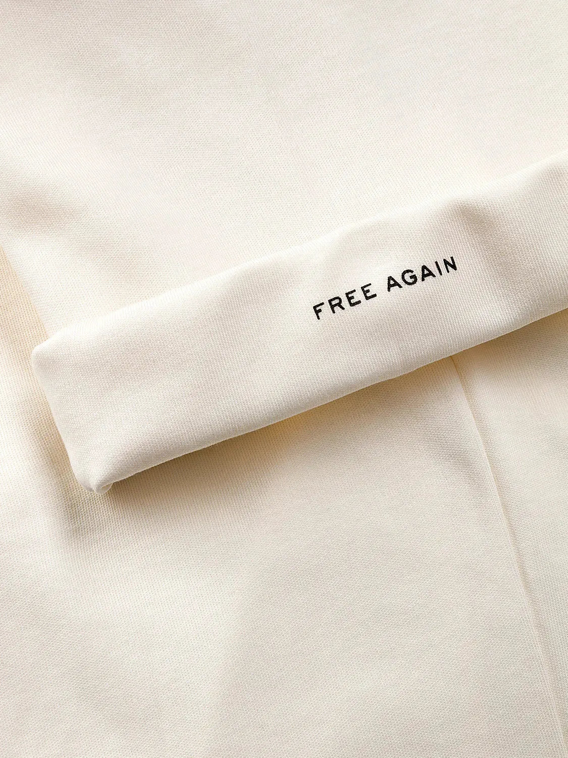CLUB 24 TEE White Smoke
