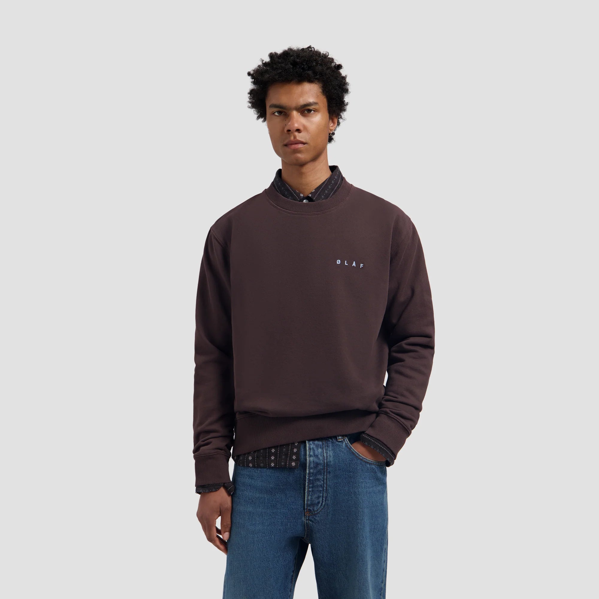 OLAF LASSO FACE CREWNECK - CHOCOLATE PLUM