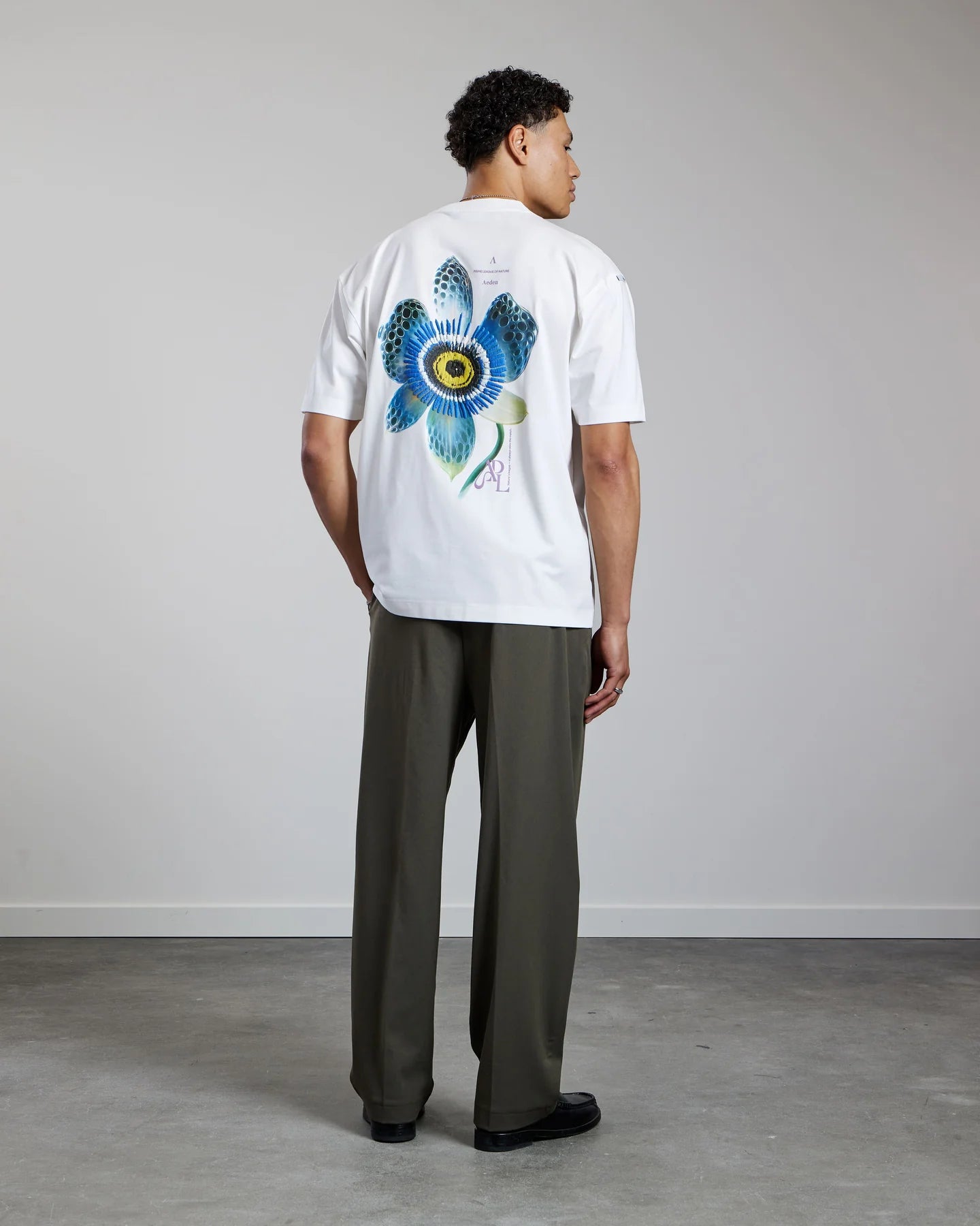 AEDEN LUCERIS TEE | OFF-WHITE