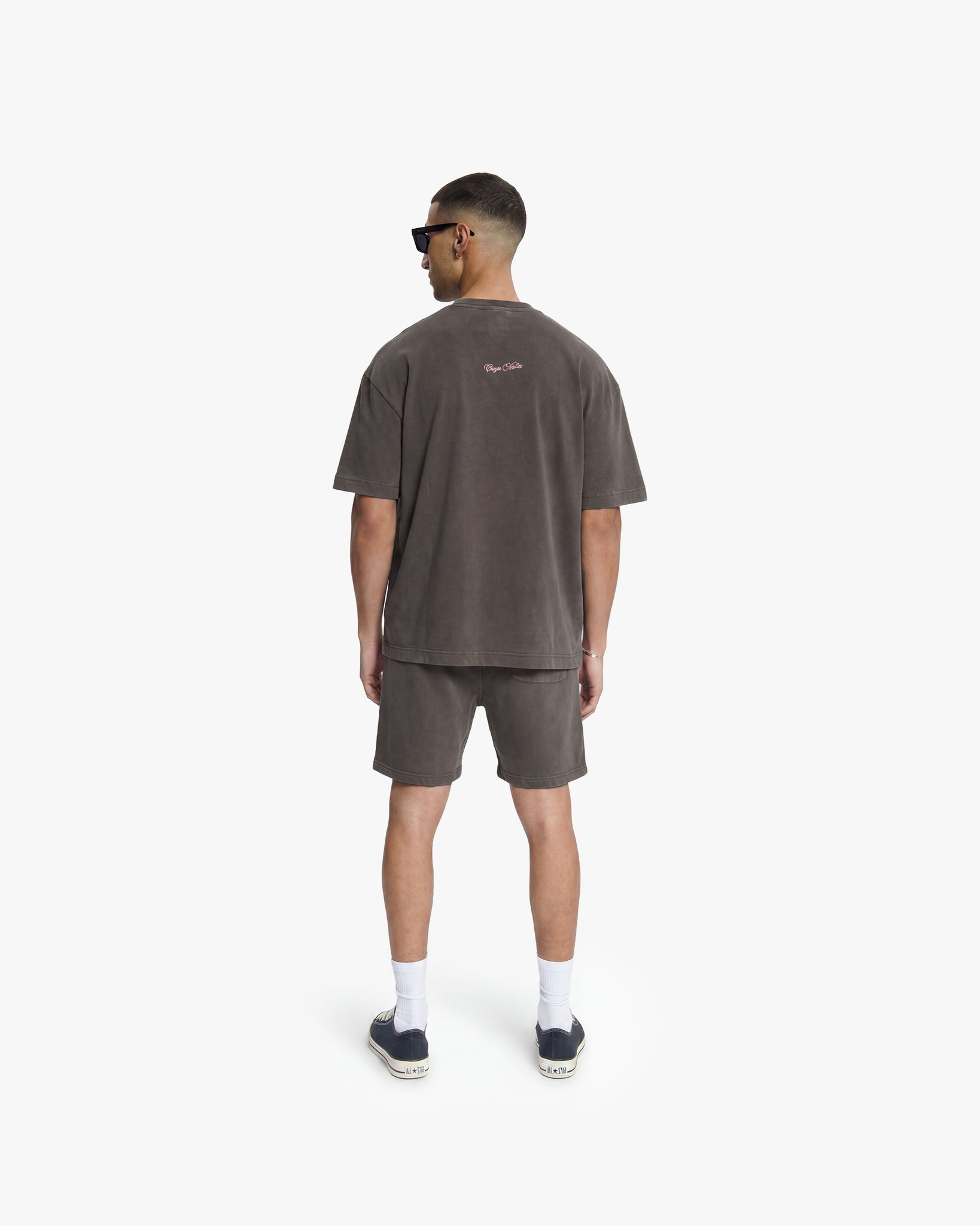 Croyez Contour De La Fleur Shorts | Washed Brown