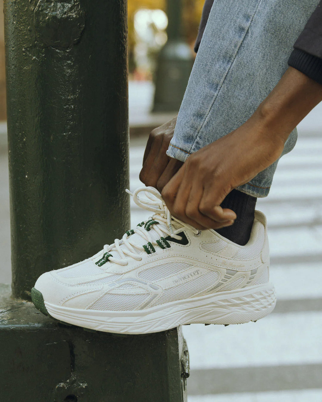 MERCER RE RUN MAX OFF WHITE