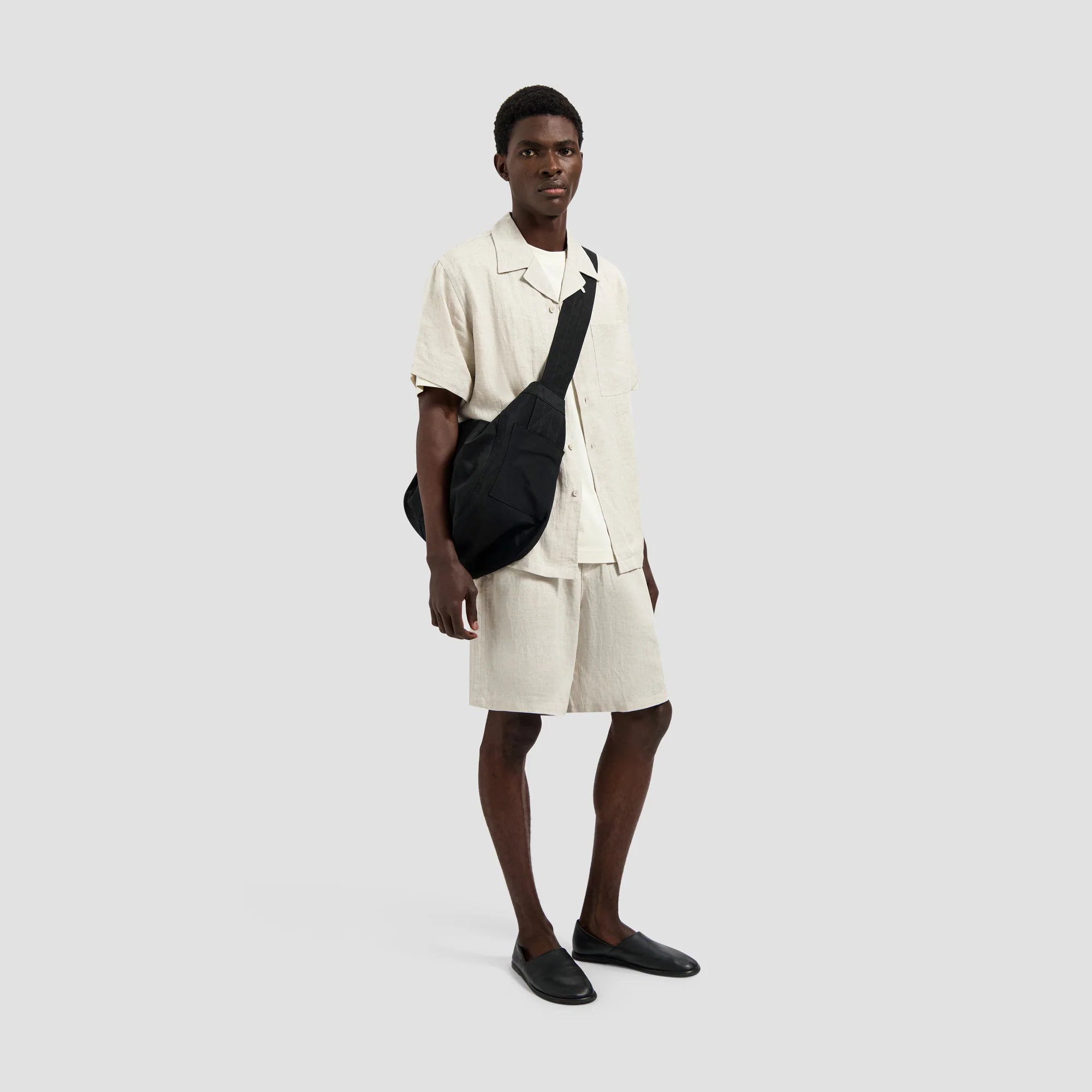 OLAF LINEN BLEND SHORT - OFF WHITE