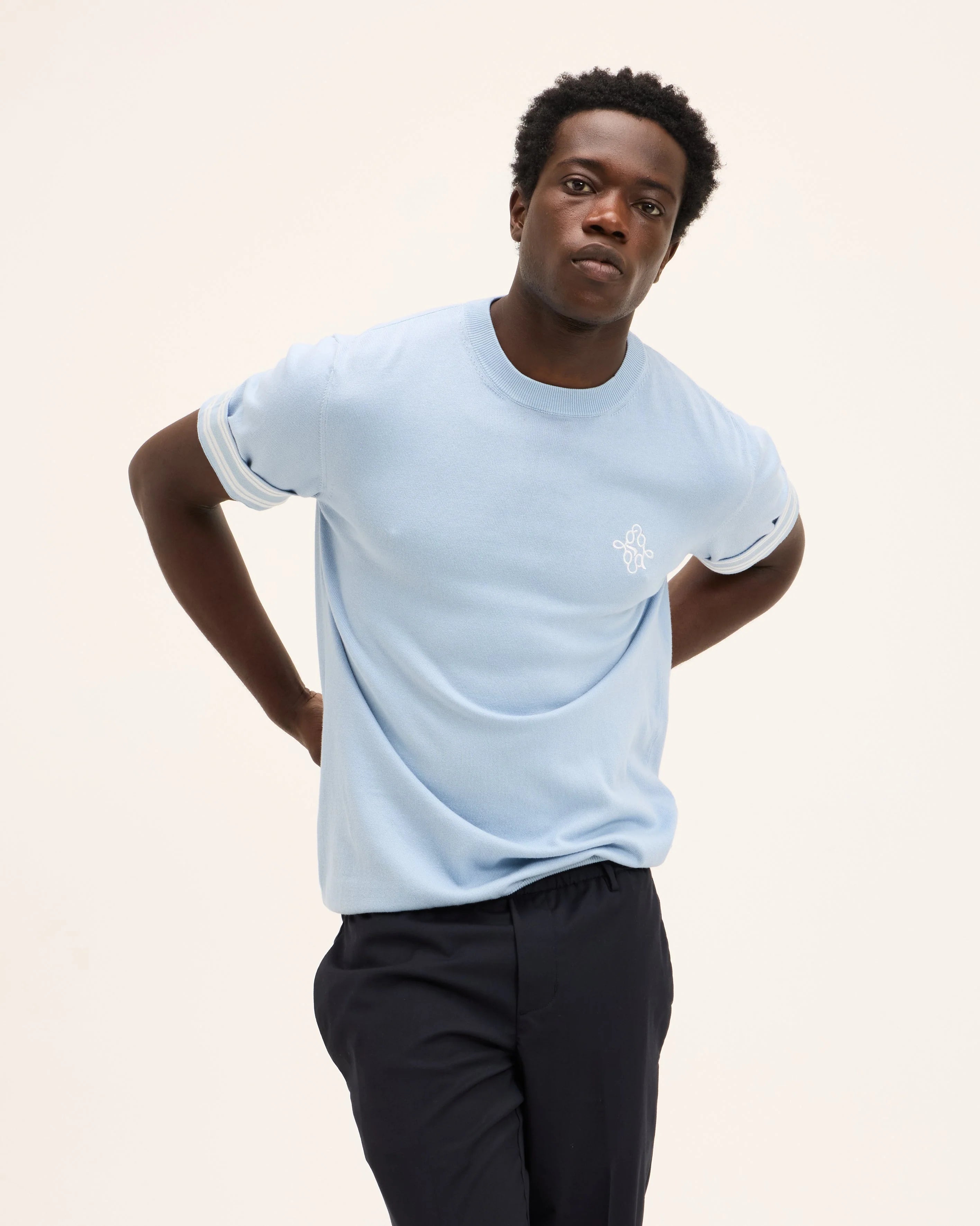 GOOD PEOPLE Koos Knitted Tee Light Blue