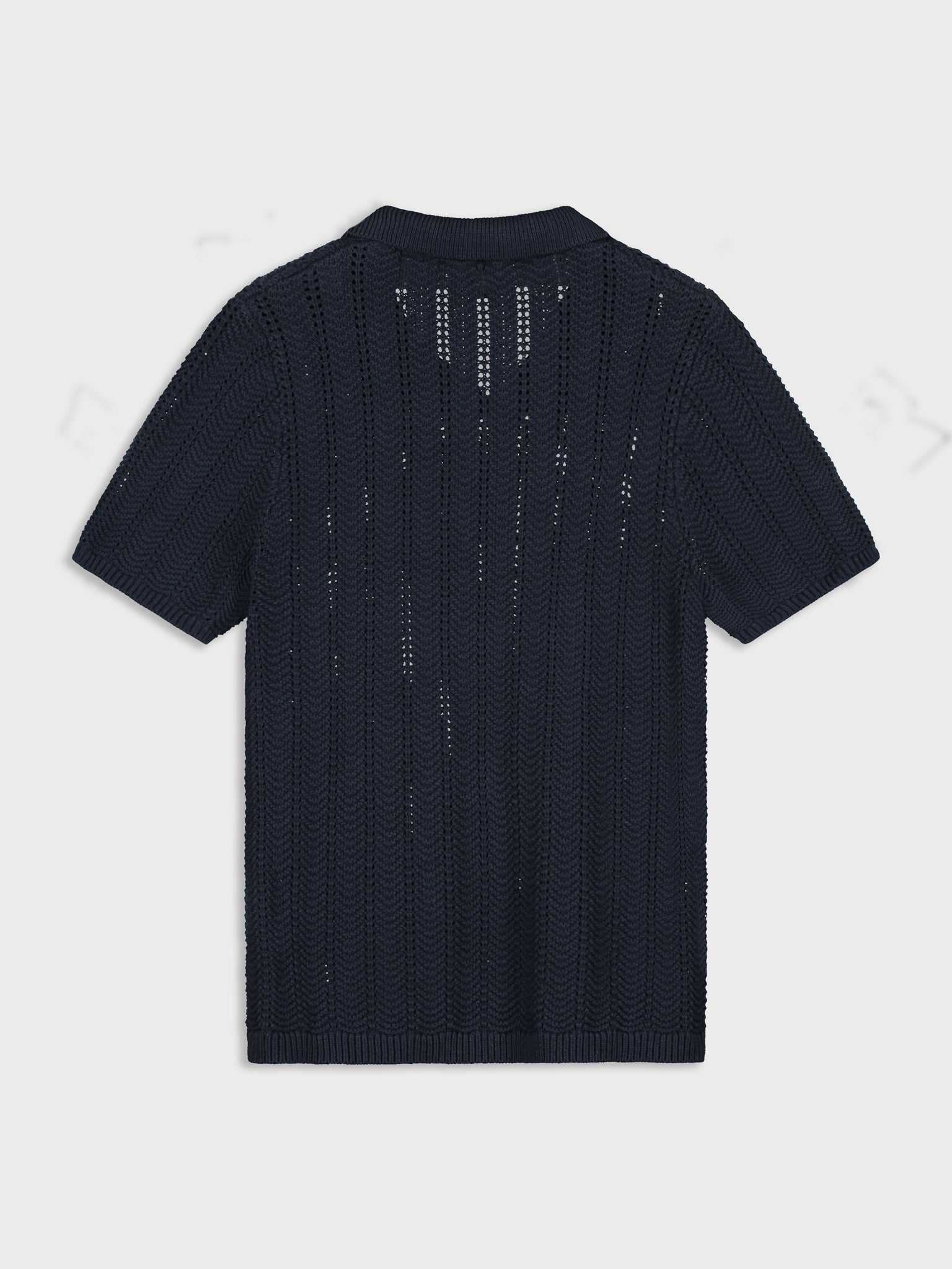 LAW OF THE SEA WHISPER STRUCTURE POLO Sky Captain