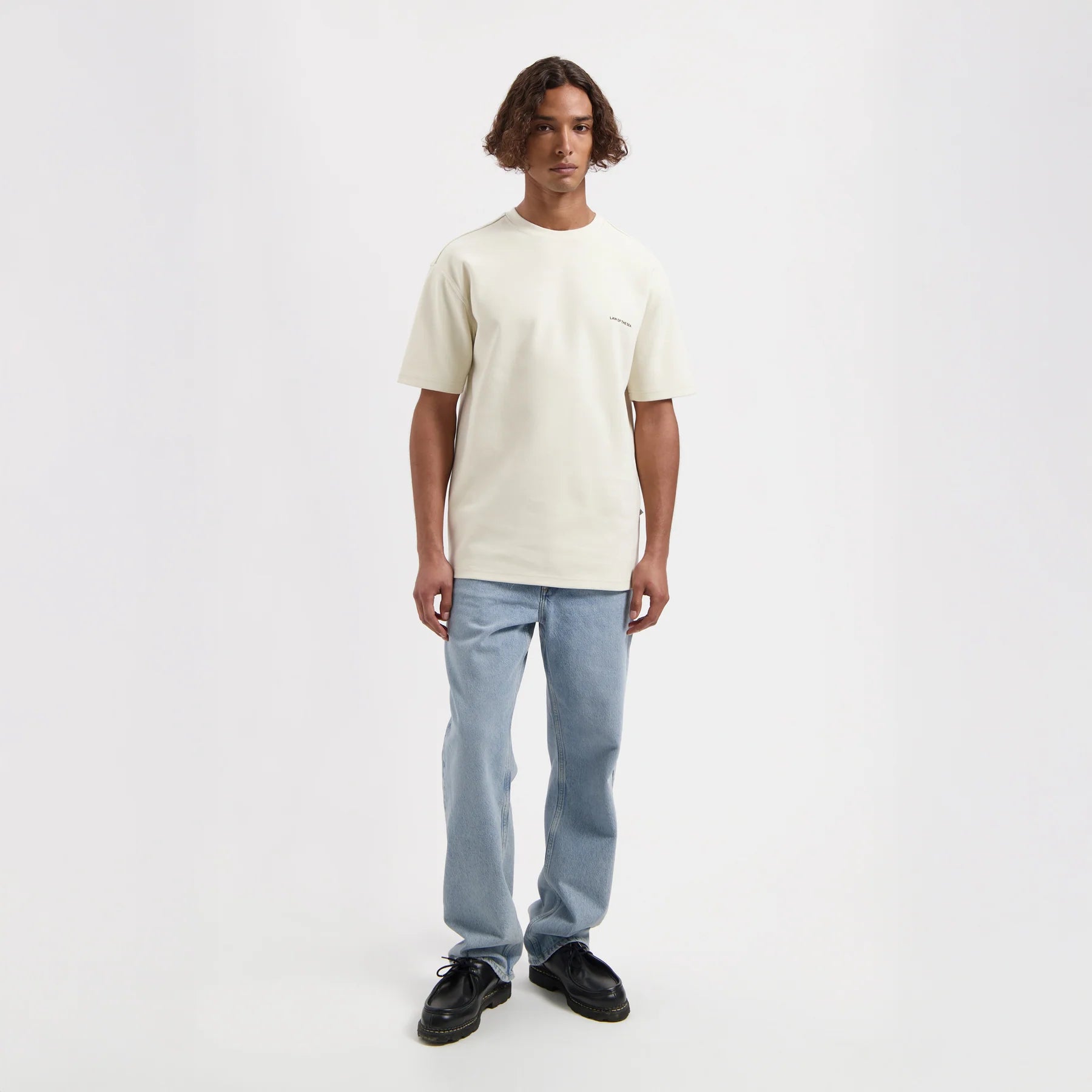 LAW OF THE SEA DAYDREAM ARTWORK T-SHIRT Almond Milk