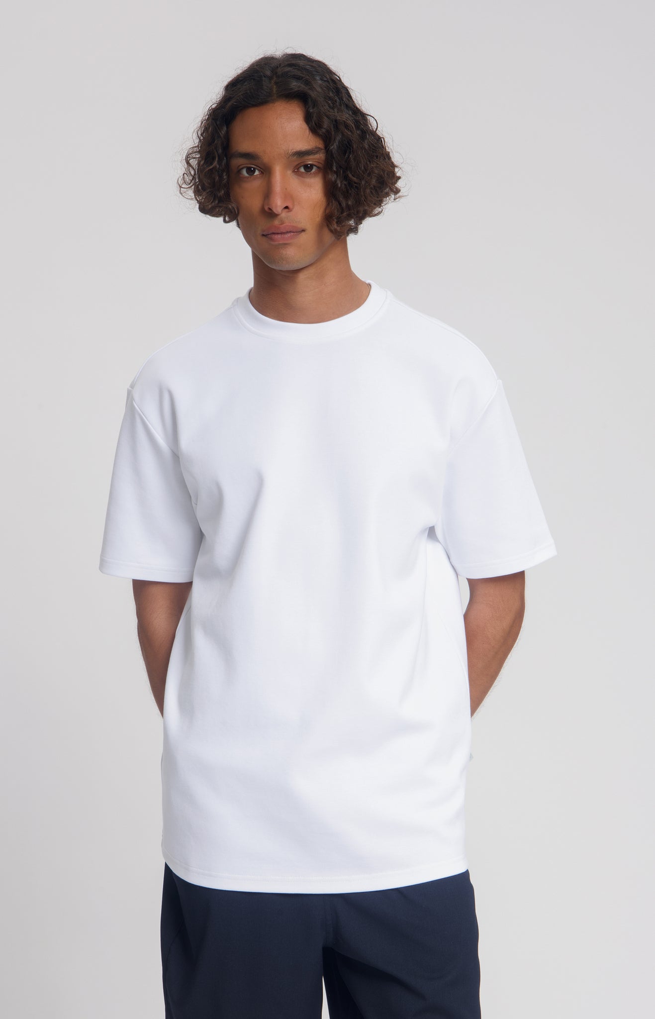 LAW OF THE SEA CURRENTS ARTWORK TEE Bright White