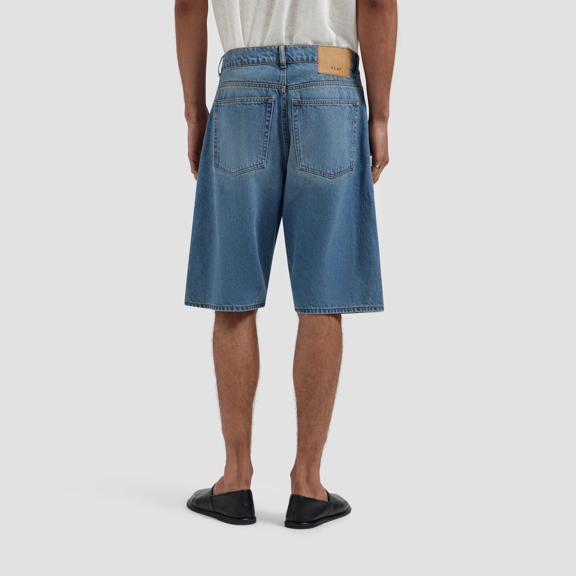 OLAF DENIM SHORTS - LIGHT INDIGO
