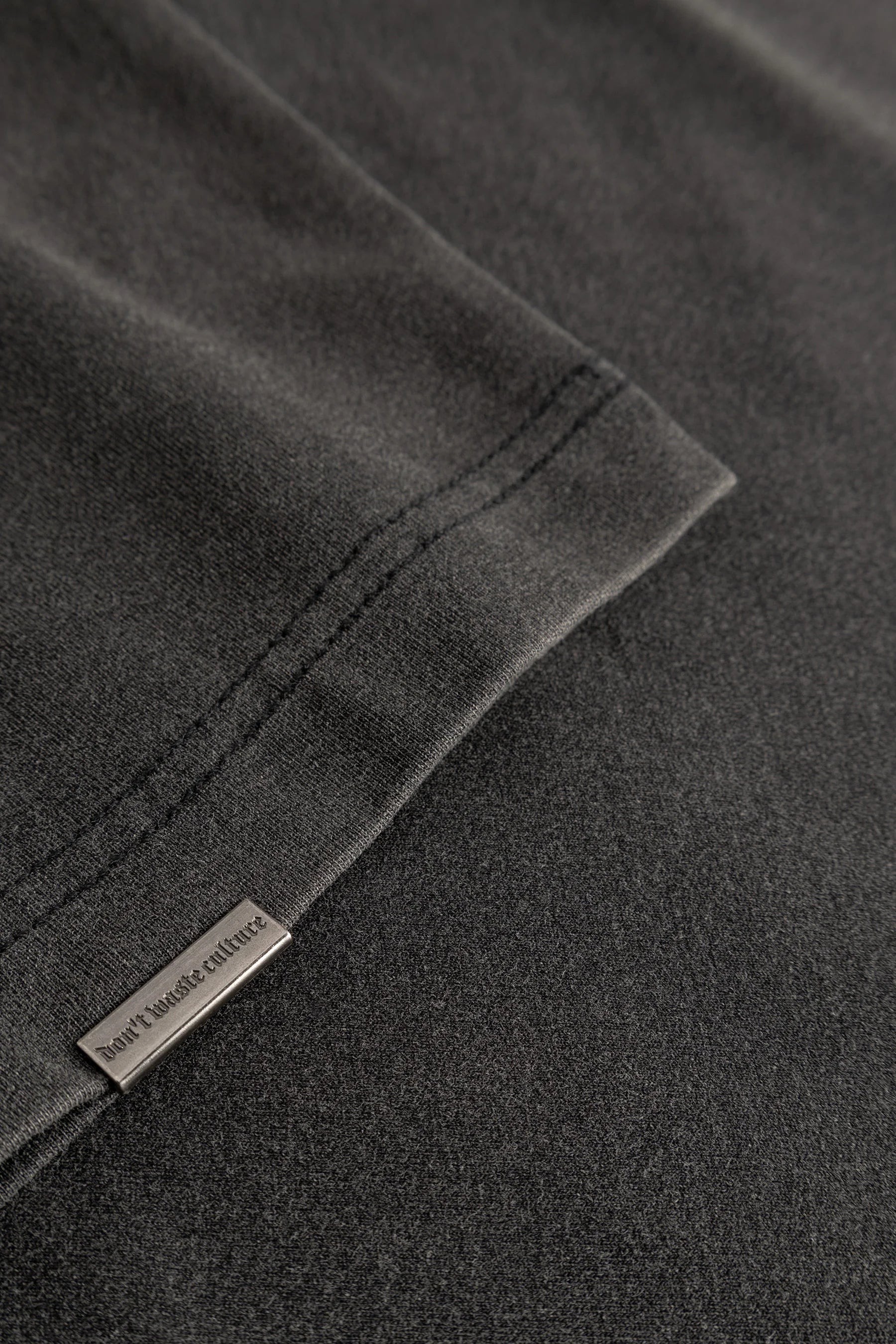 DON'T WASTE CULTURE HIMARIYU LONGSLEEVE | WASHED BLACK