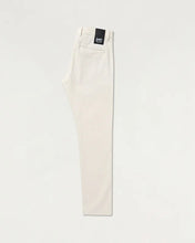 Afbeelding in Gallery-weergave laden, DENHAM RAZOR CHINO STRETCH COTTON - Sea Salt