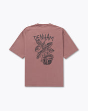 Afbeelding in Gallery-weergave laden, DENHAM ROSE TEE WCJ Washed Red