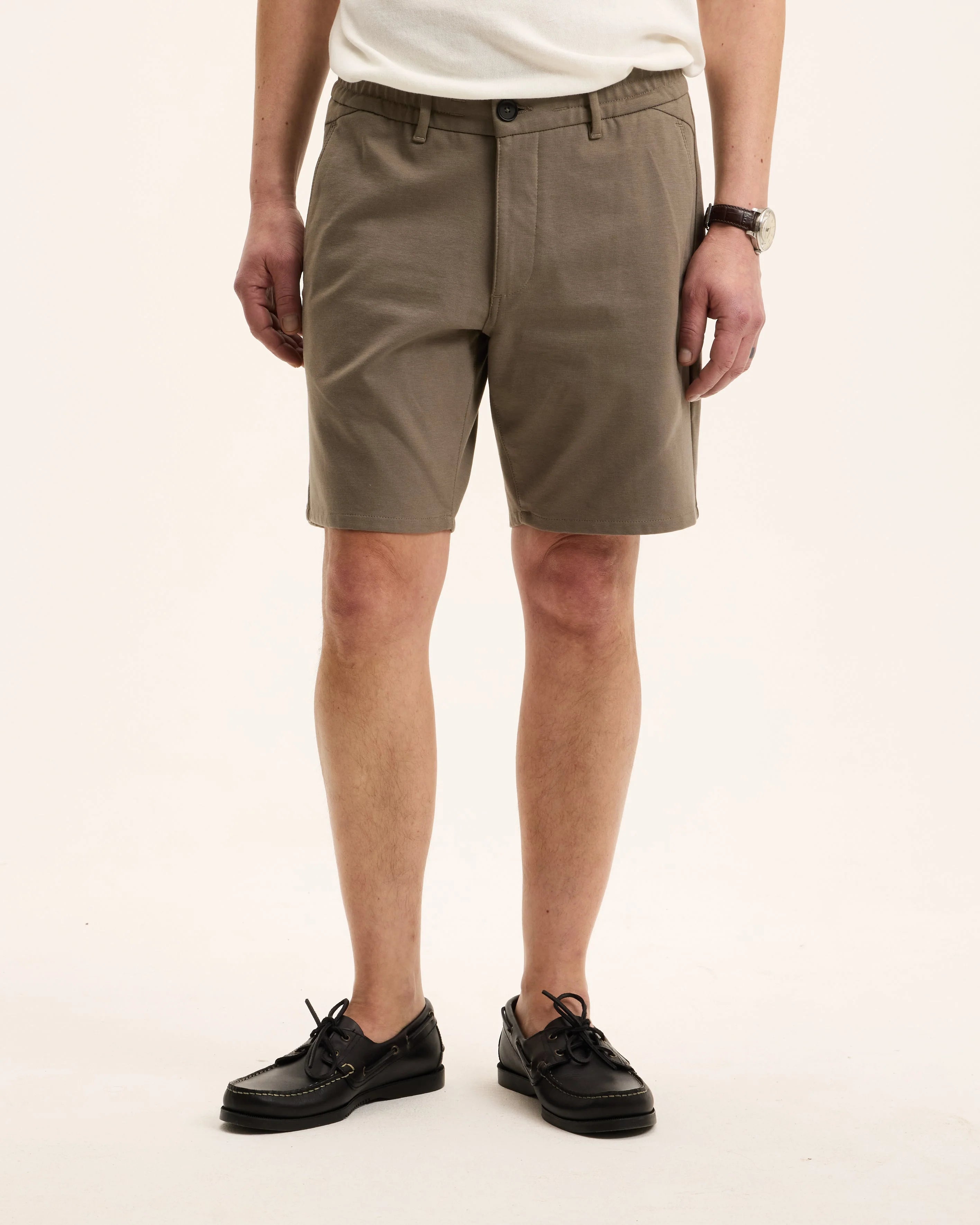 GOOD PEOPLE Harlem Slim Fit Chino Short Earth