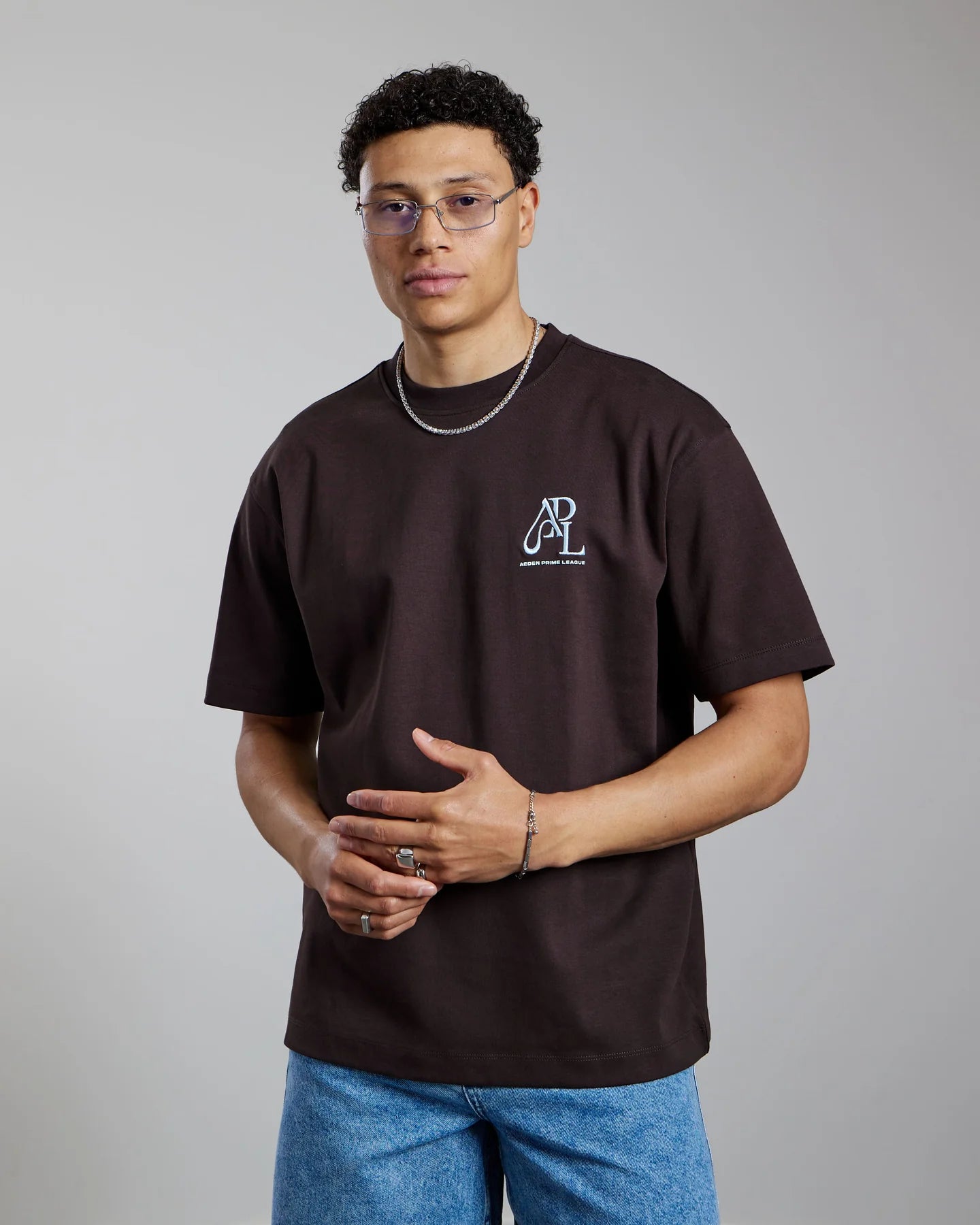 AEDEN MALONE TEE | GANACHE
