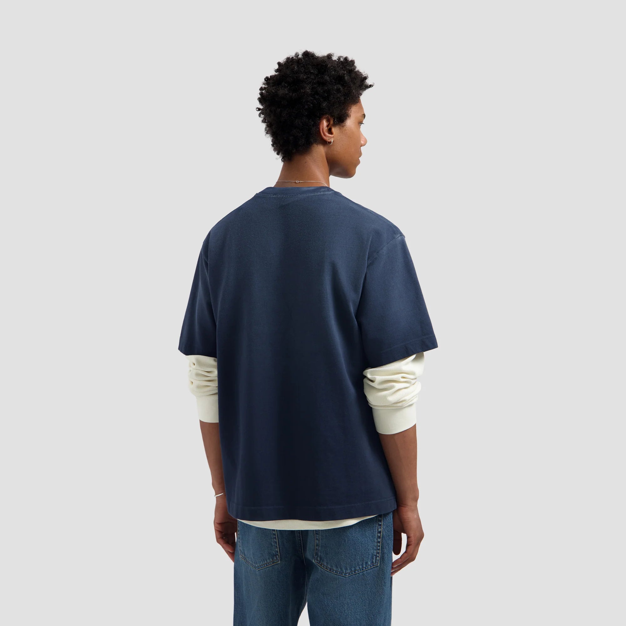 OLAF SPRAYED STUDIO TEE - NAVY
