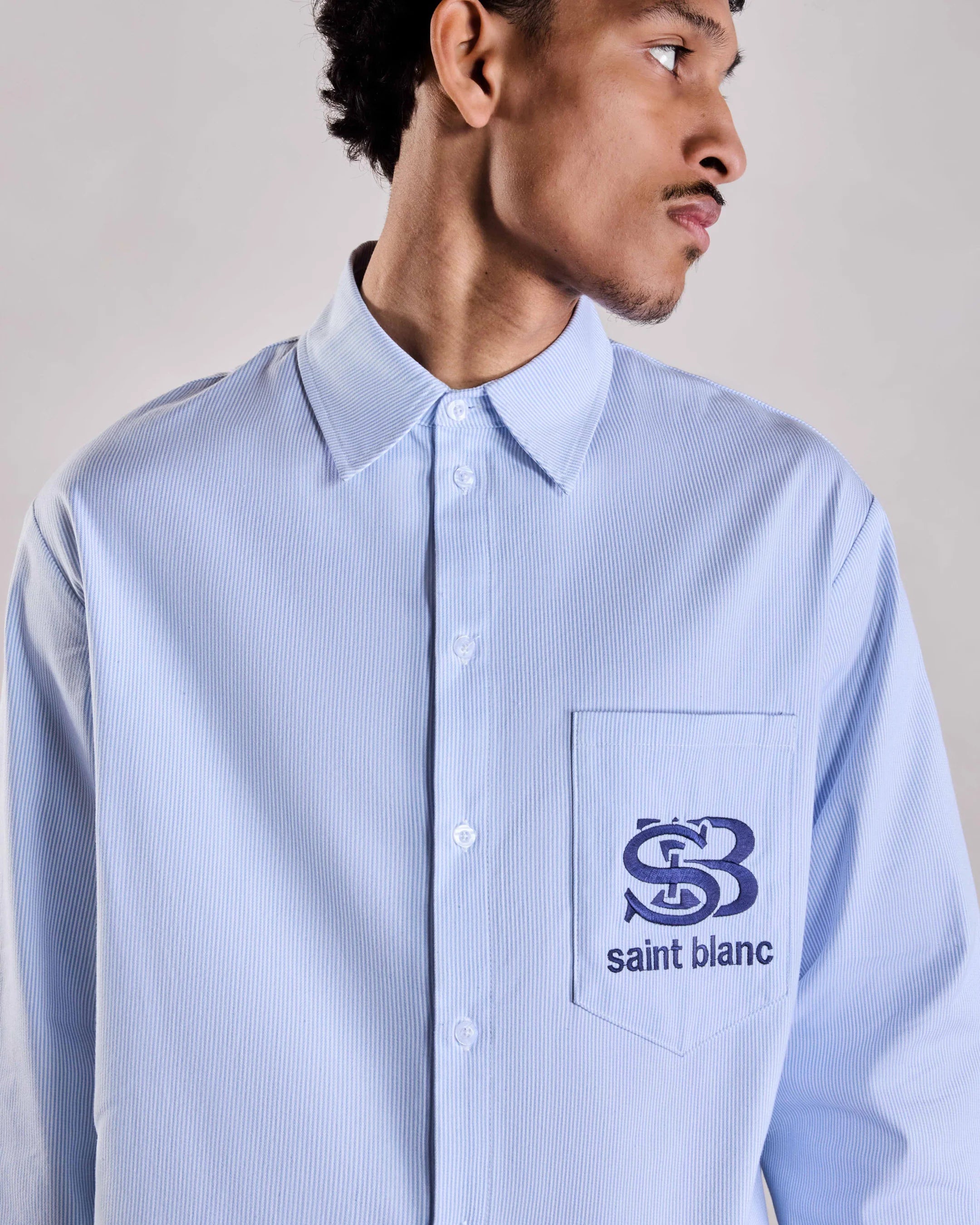 SAINT BLANC INITIALS BUTTON SHIRT Blue