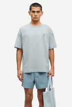 Afbeelding in Gallery-weergave laden, SAMSOE SAMSOE JOEL T-SHIRT 11415 Abyss