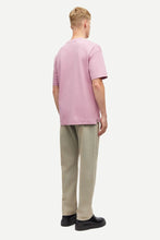 Afbeelding in Gallery-weergave laden, SAMSOE SAMSOE JOEL T-SHIRT 11415 Orchid Haze.