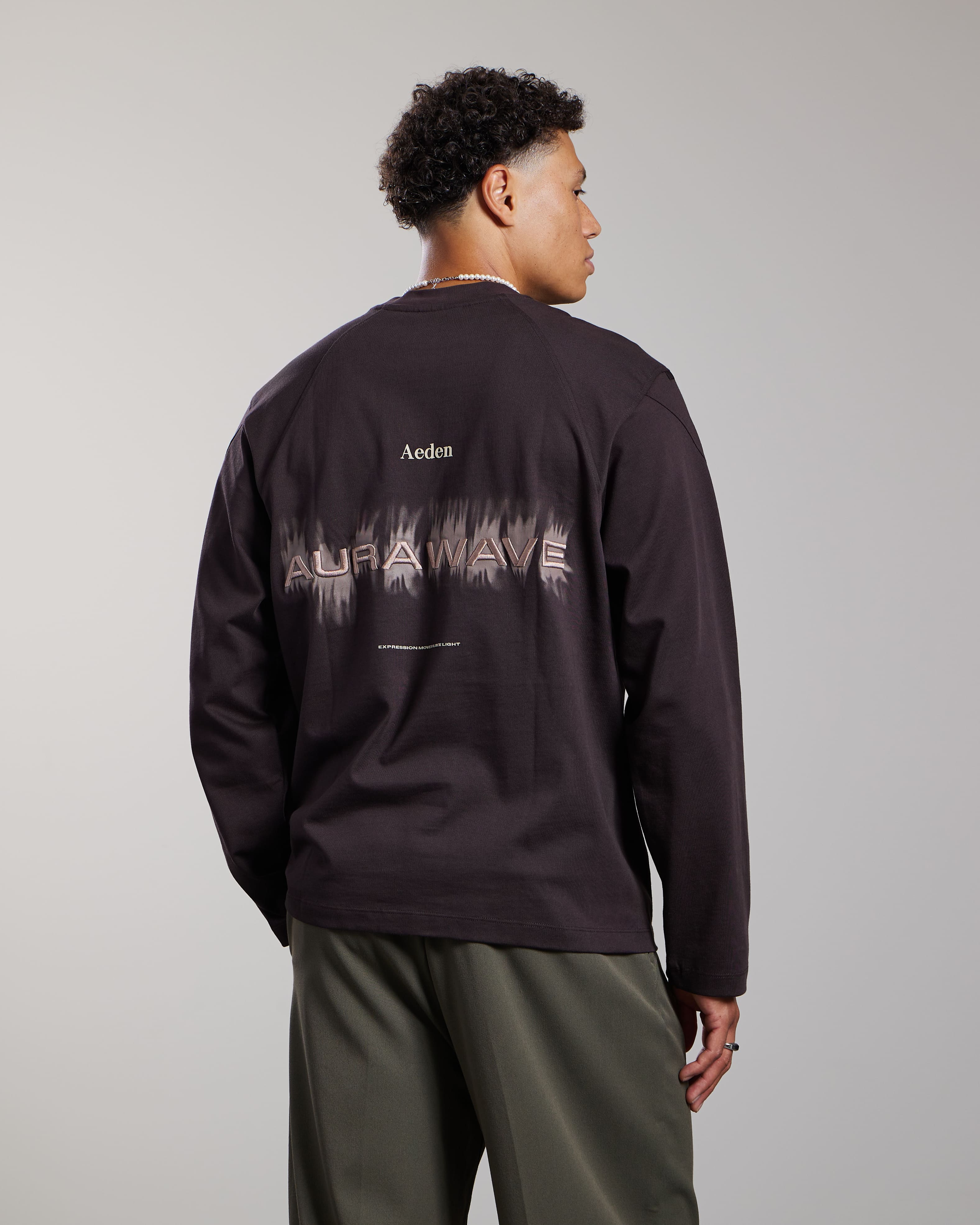 AEDEN RYNX LONG-SLEEVE TEE | GANACHE
