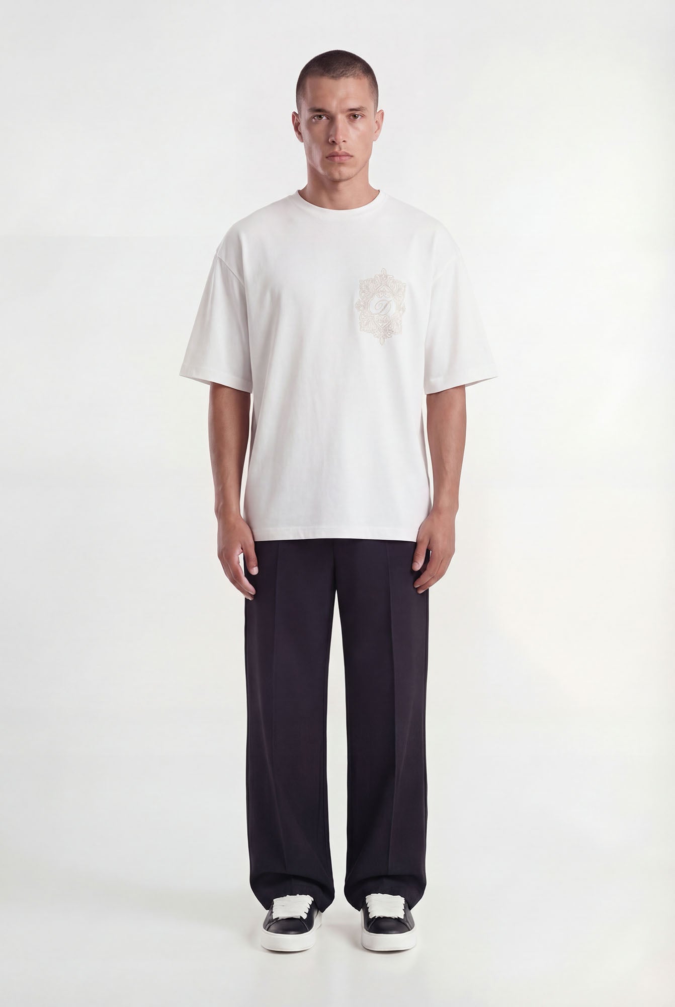 DON’T WASTE CULTURE Umeka T-shirt Off-White