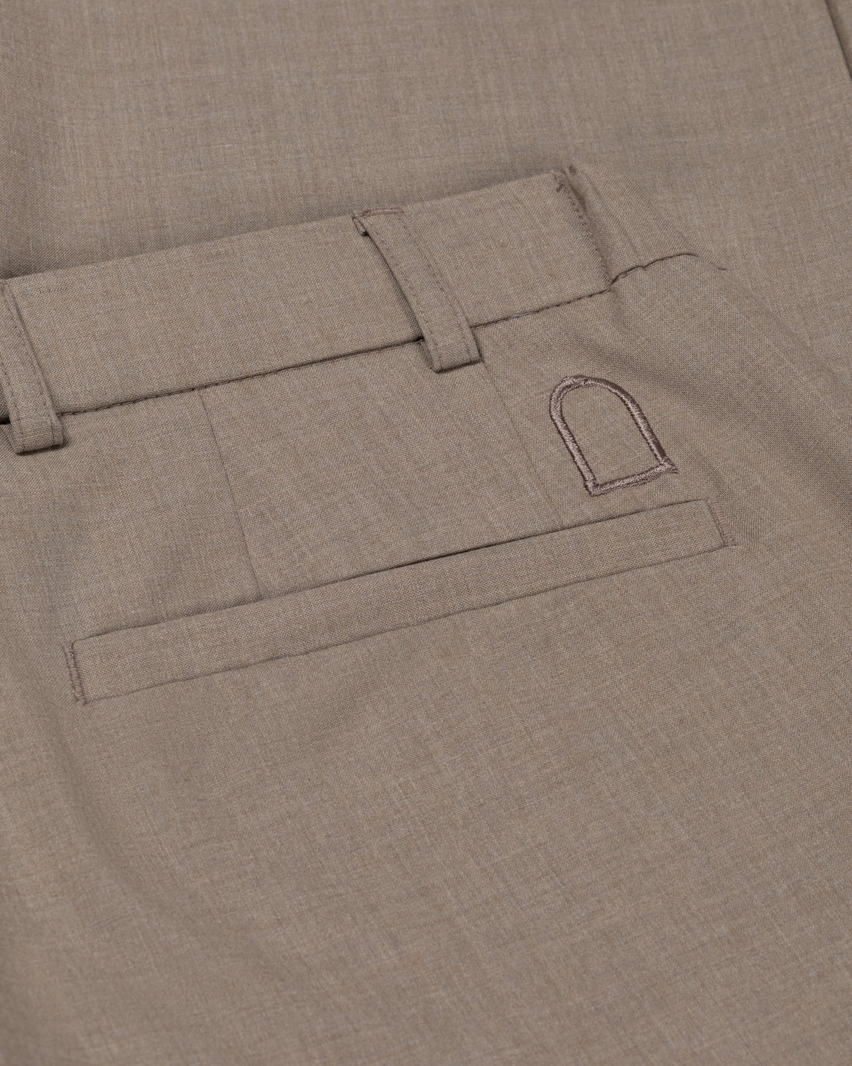 DUQUEZZI CESARE WOOL BLEND PANTS | CARAMEL SYRUP