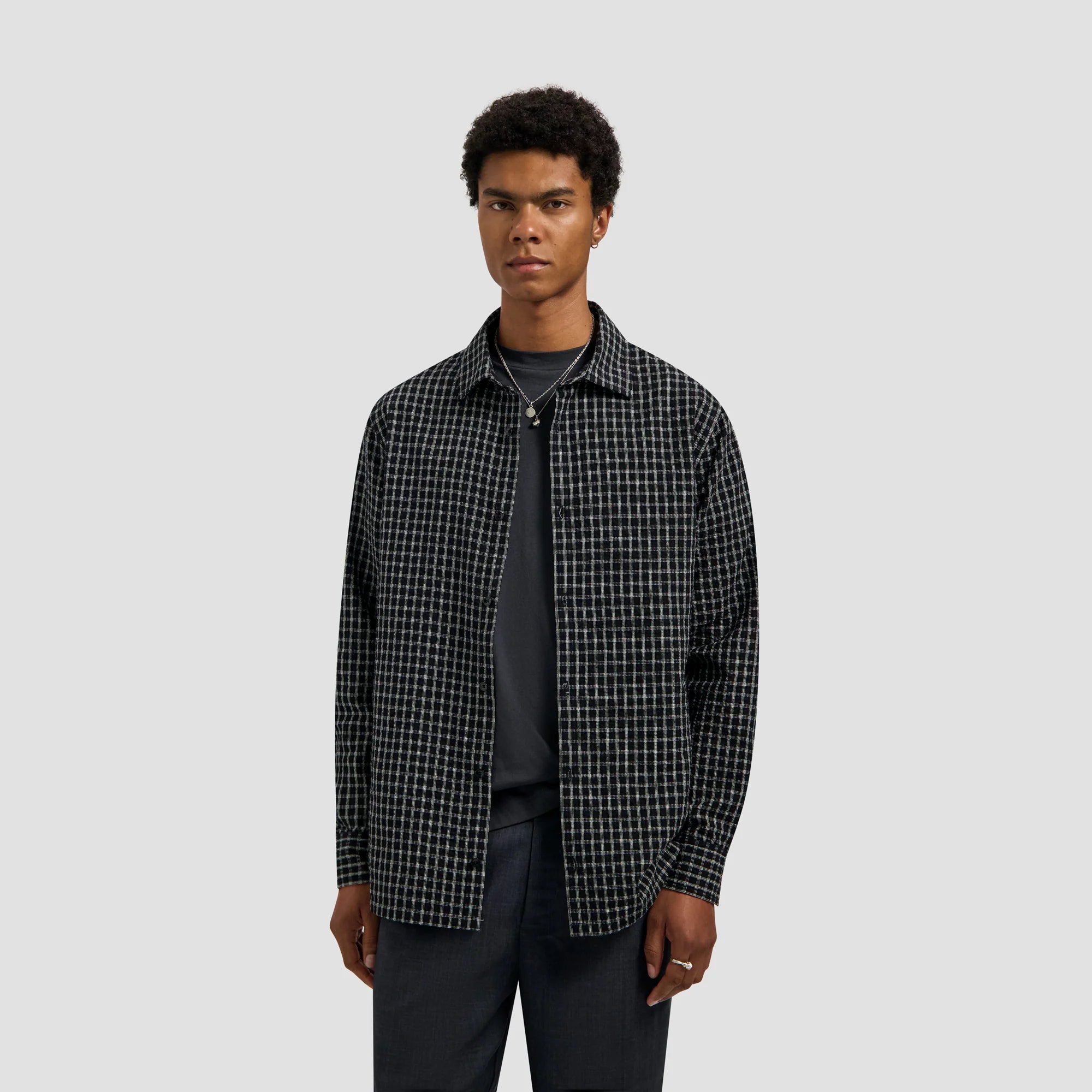 Olaf CHECKED SEERSUCKER LS SHIRT - BLACK