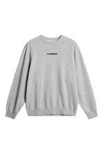 Afbeelding in Gallery-weergave laden, J.LINDEBERG CALLAN CREW NECK | LIGHT GREY MELANGE