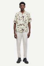 Afbeelding in Gallery-weergave laden, SAMSOE SAMSOE SAOSCAR AJ SHIRT 10527 Bloom Print Flan