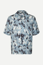 Afbeelding in Gallery-weergave laden, SAMSOE SAMSOE SAOSCAR AJ SHIRT 10527 Bloom Print