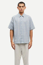 Afbeelding in Gallery-weergave laden, SAMSOE SAMSOE SAAYO X SHIRT 15433 Gray Dawn