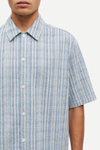 Afbeelding in Gallery-weergave laden, SAMSOE SAMSOE SAAYO X SHIRT 15433 Gray Dawn