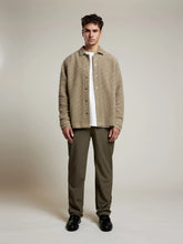 Afbeelding in Gallery-weergave laden, AEDEN DOUGLAS SHIRT | VETIVER