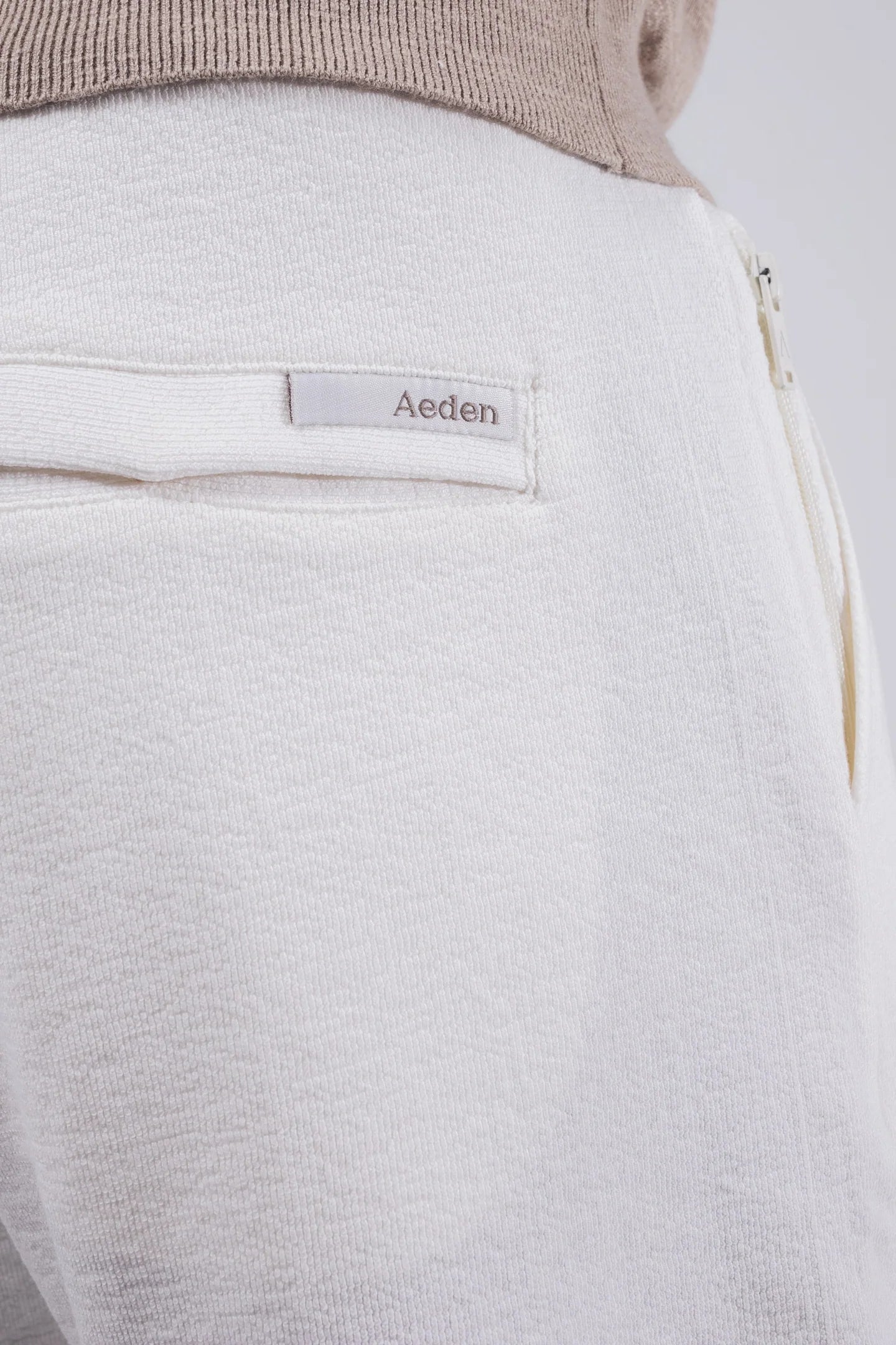 AEDEN JIMMY SHORTS | OFF WHITE